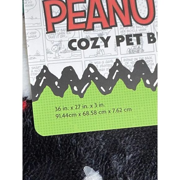 PEANUTS SNOOPY Puffy Coat Puffer Dog Pillow Pet BED Super Soft Christmas 36X27" - Picture 4 of 16